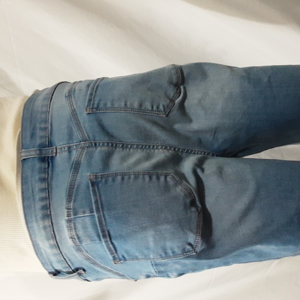 Pants - Picture 3 of 4